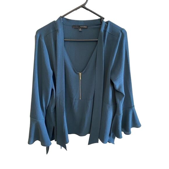 Harve Benard Blue 3/4 Bell Sleeve V-Neck Textured Pullover Blouse Size M - Picture 1 of 8